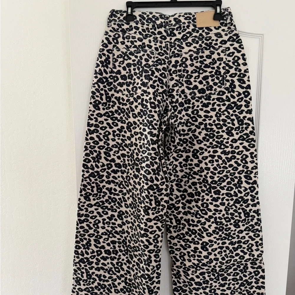 Zara Leopard Print Wide Leg Denim Pants Size 8 - Picture 5 of 6